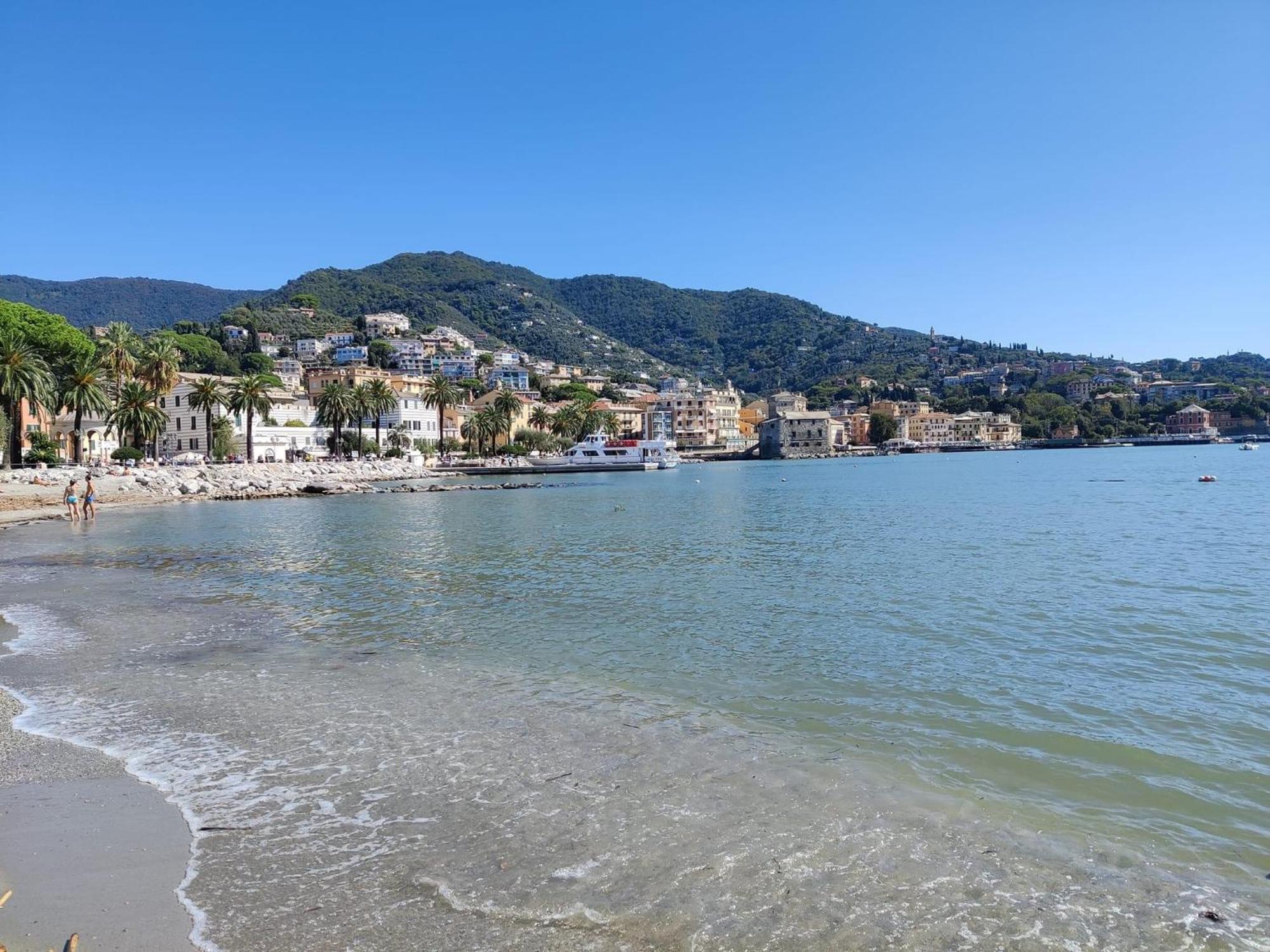 Edens House Con Parcheggio Privato Gratuito Apartment Rapallo Exterior photo